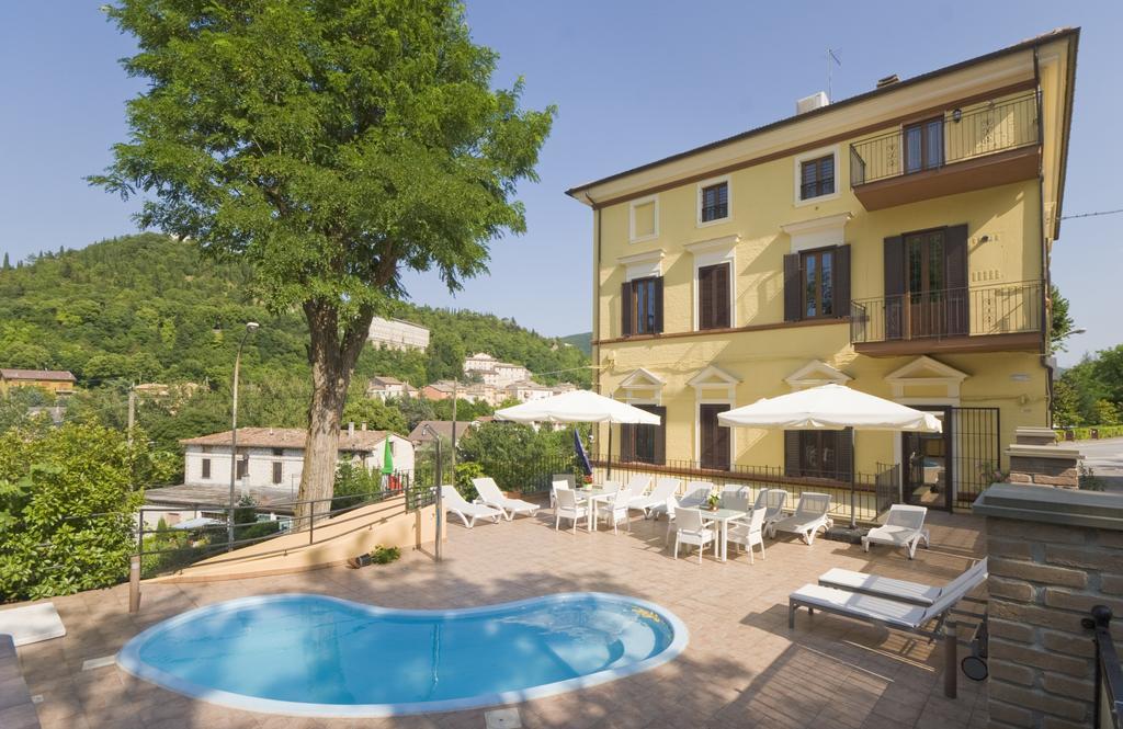 Raffaello Residence Sassoferrato Zewnętrze zdjęcie