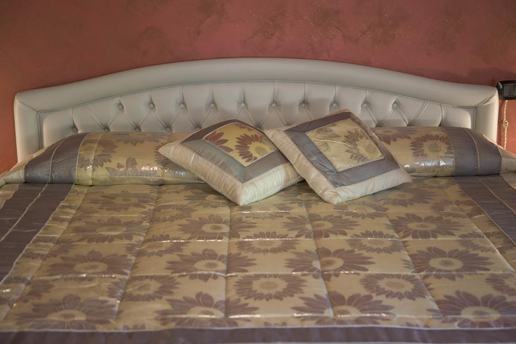 Raffaello Residence Sassoferrato Zewnętrze zdjęcie